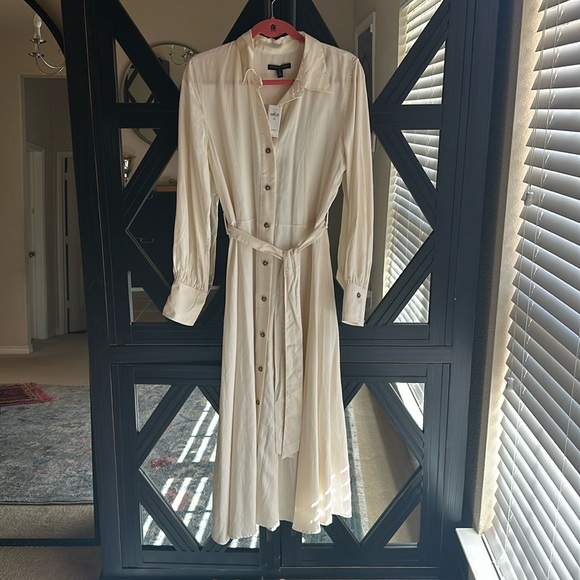 Banana Republic Belted Tencel Shirt dress - Picture 2 of 4